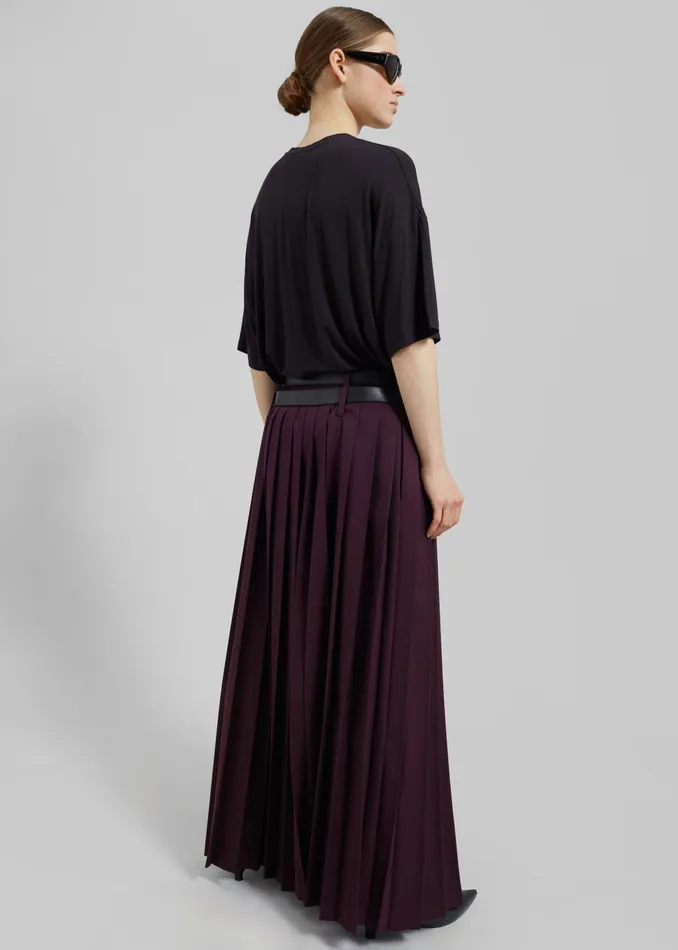 The Frankie Shop Tops Ella Boxy Tee 8211 Dark Plum 8211 Women