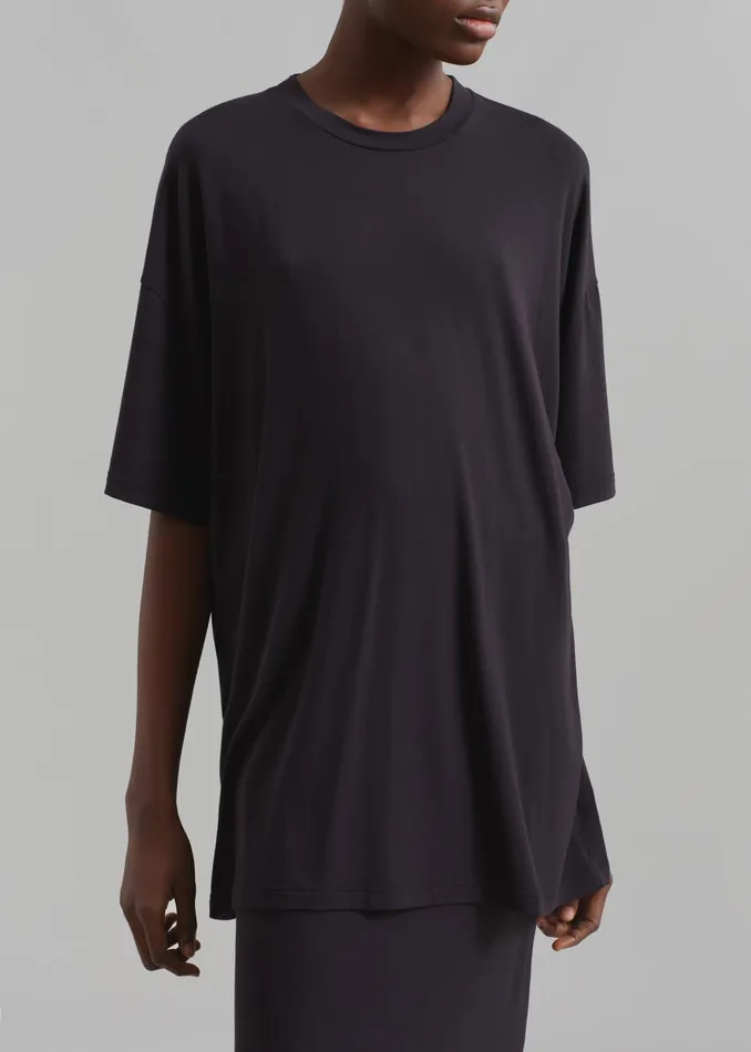The Frankie Shop Tops Ella Boxy Tee 8211 Dark Plum 8211 Women