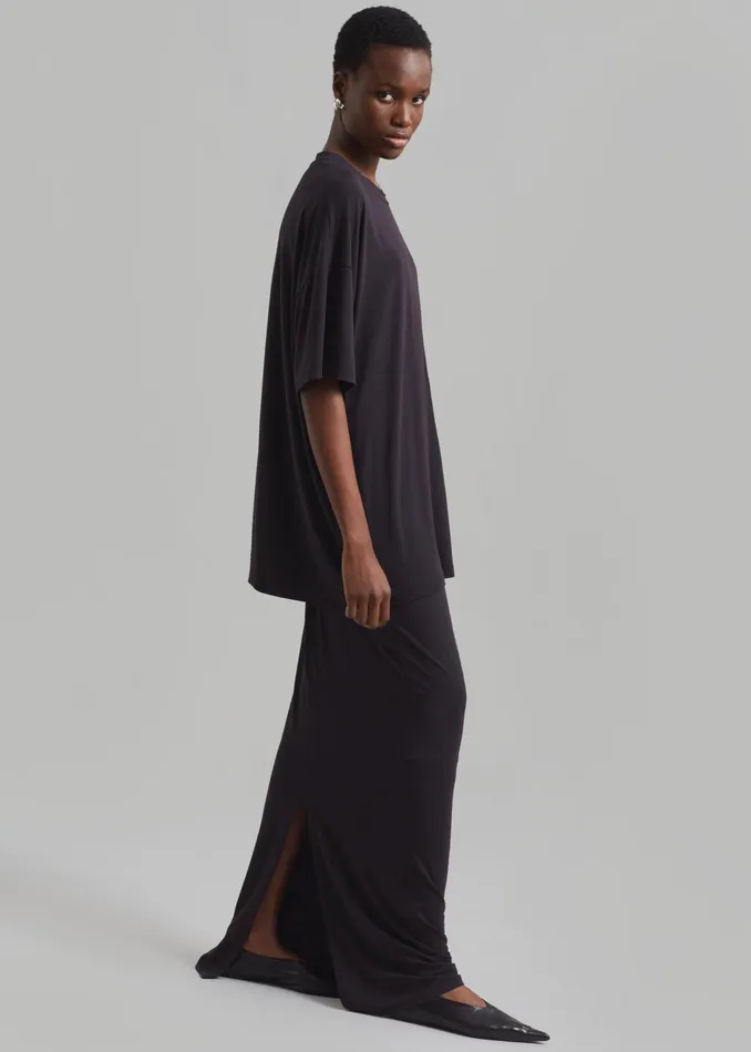 The Frankie Shop Tops Ella Boxy Tee 8211 Dark Plum 8211 Women