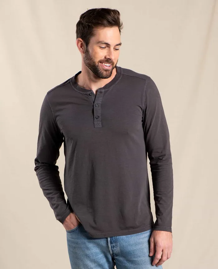 ToadandCo Men8217s Primo Long Sleeve Henley Soot Vintage Wash Men8217s TShirts ToadandCo Men8217s Primo Long Sleeve Henley Soot Vintage Wash Men8217s TShirts