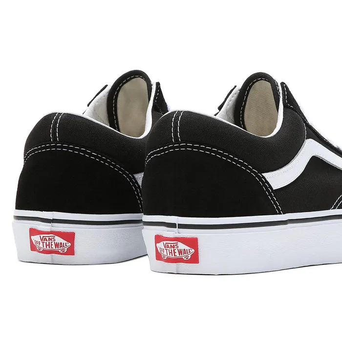 Vans Classics Men Old Skool Wide Fit Shoes Black