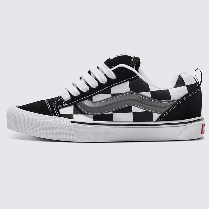 Vans Classics Women Knu Skool Shoes Black