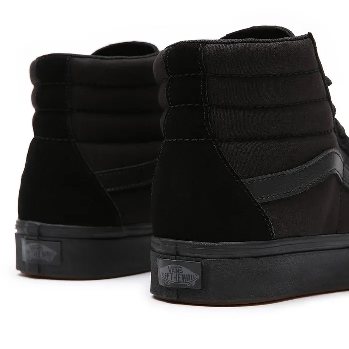 Vans HiTop Shoes Women Comfycush Sk8Hi Shoes Black