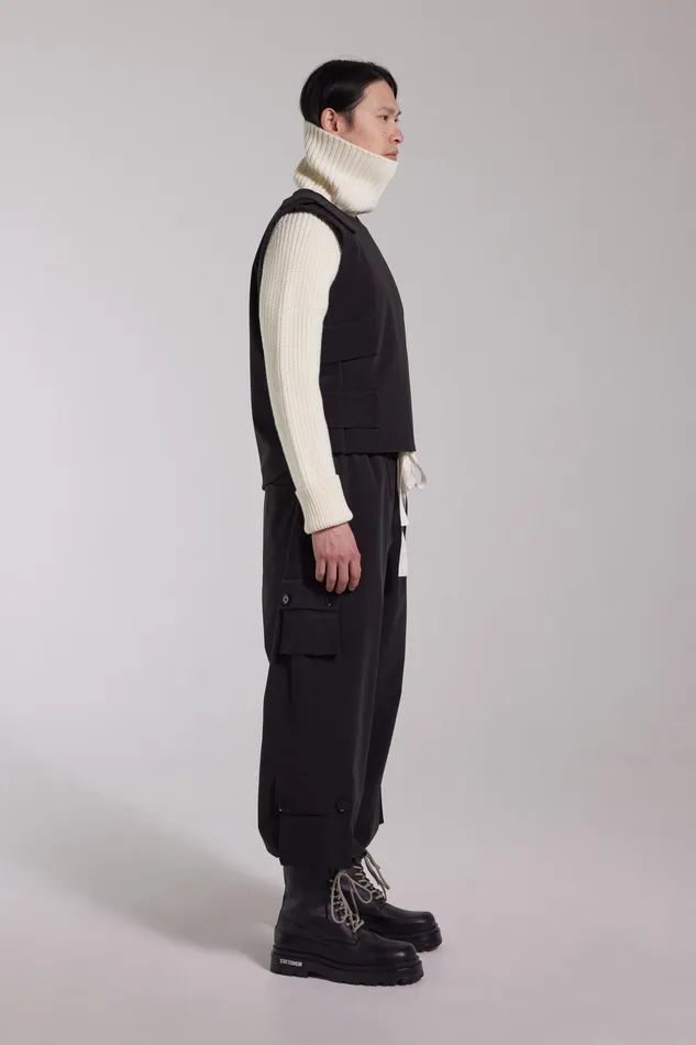 Vests Men Stutterheim Peace Matte Vest Black