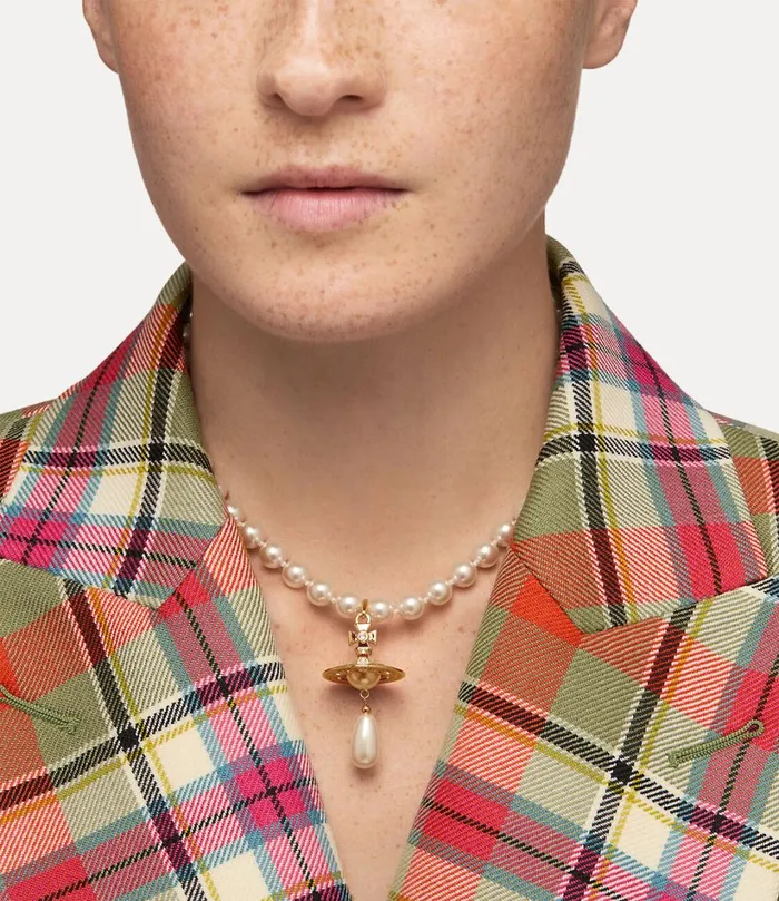 Vivienne Westwood Necklaces Women One Row Pearl Drop Choker Goldpearlmulti