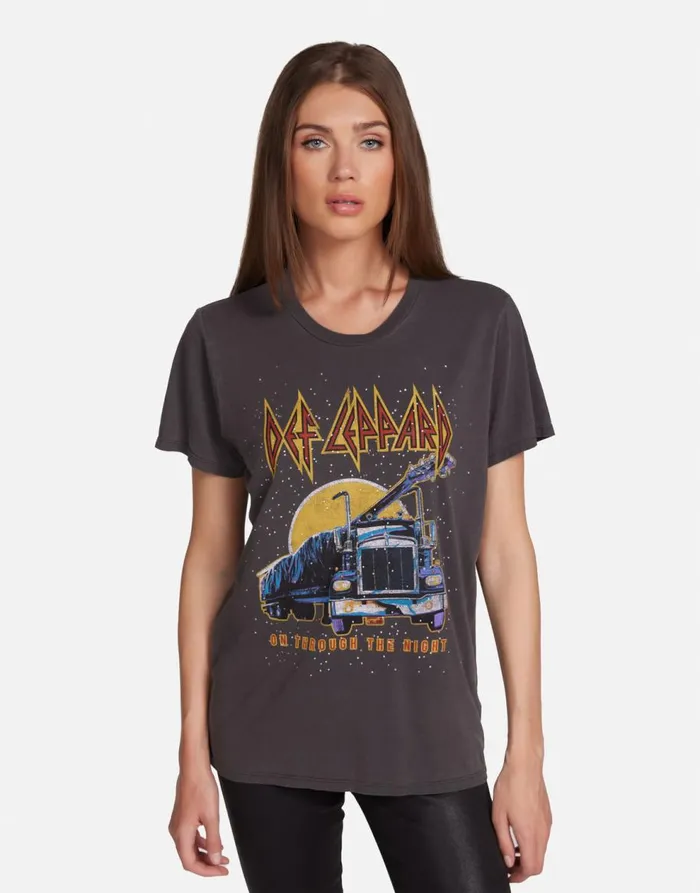 Women039s Wolf Def Leppard Truck W Crystals Pigment Black Lauren Moshi Short Sleeve