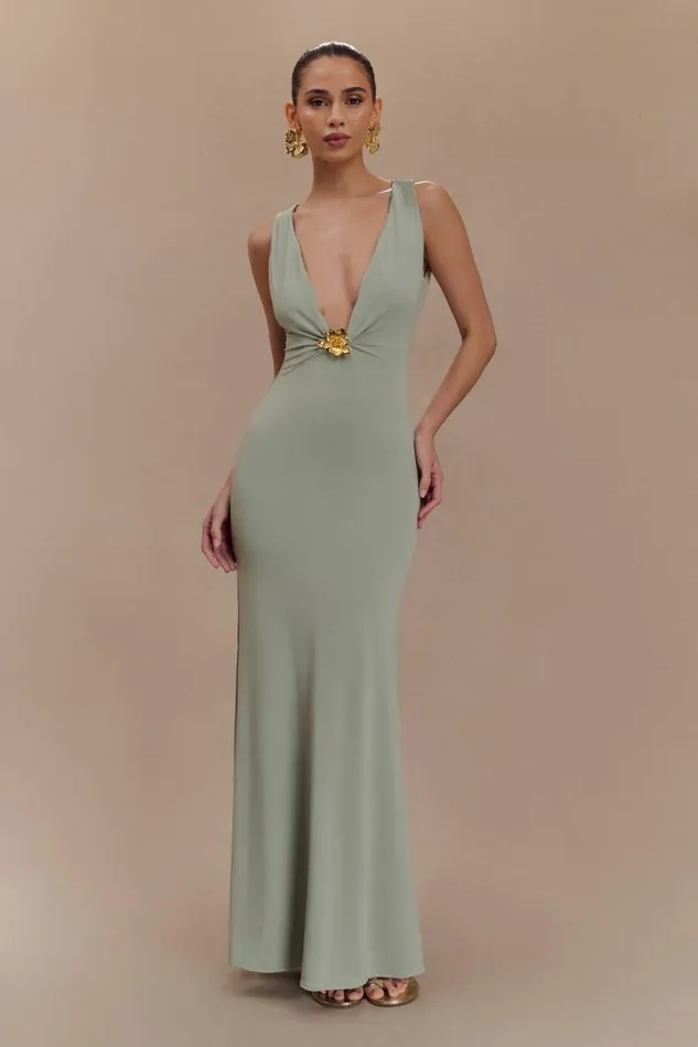 Women Meshki Dresses Beck Plunge Maxi Dress With Floral Hardware 8211 Basil
