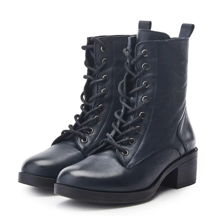 Women Moda In Pelle Heeled And Wedge Boots Calia Navy Leather