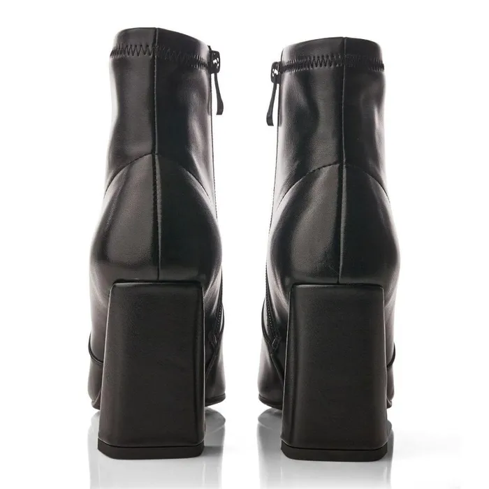Women Moda In Pelle Heeled And Wedge Boots Lemmie Black Porvair