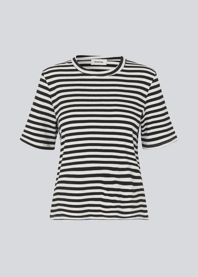 Women Modstrm TShirts DawnMD Tshirt Black Women Modstrm TShirts DawnMD Tshirt Black