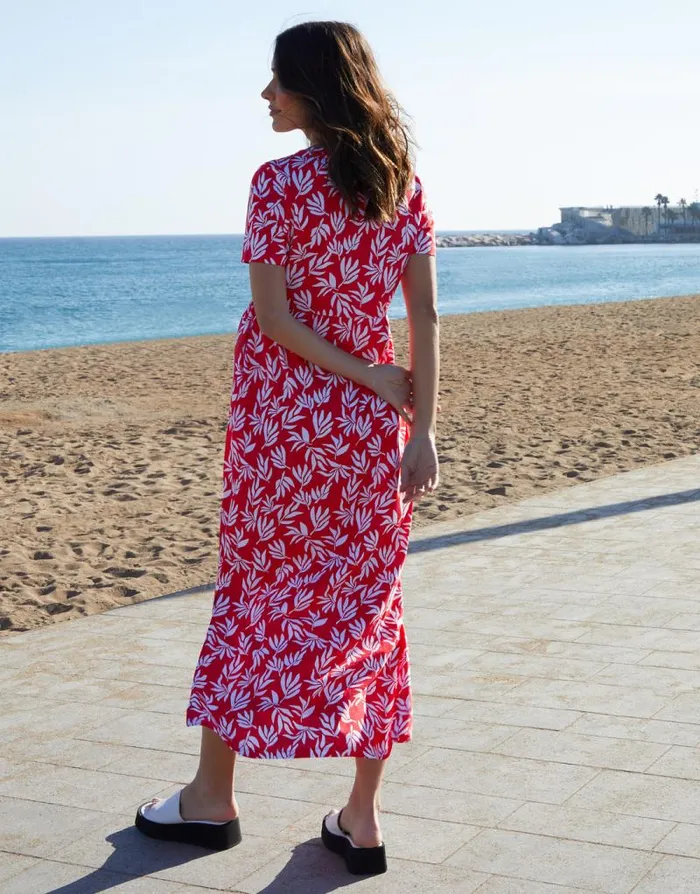 Women Red Leaf Print Jersey Maxi Dress With Pockets Threadbare Casual Dresses Women Red Leaf Print Jersey Maxi Dress With Pockets Threadbare Casual Dresses