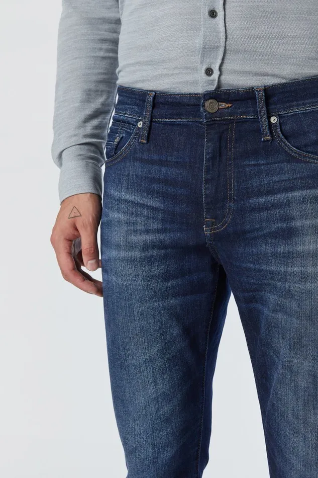 Zach Straight Leg In Dark Williamsburg Men Mavi Jeans Denim Zach Straight Leg In Dark Williamsburg Men Mavi Jeans Denim