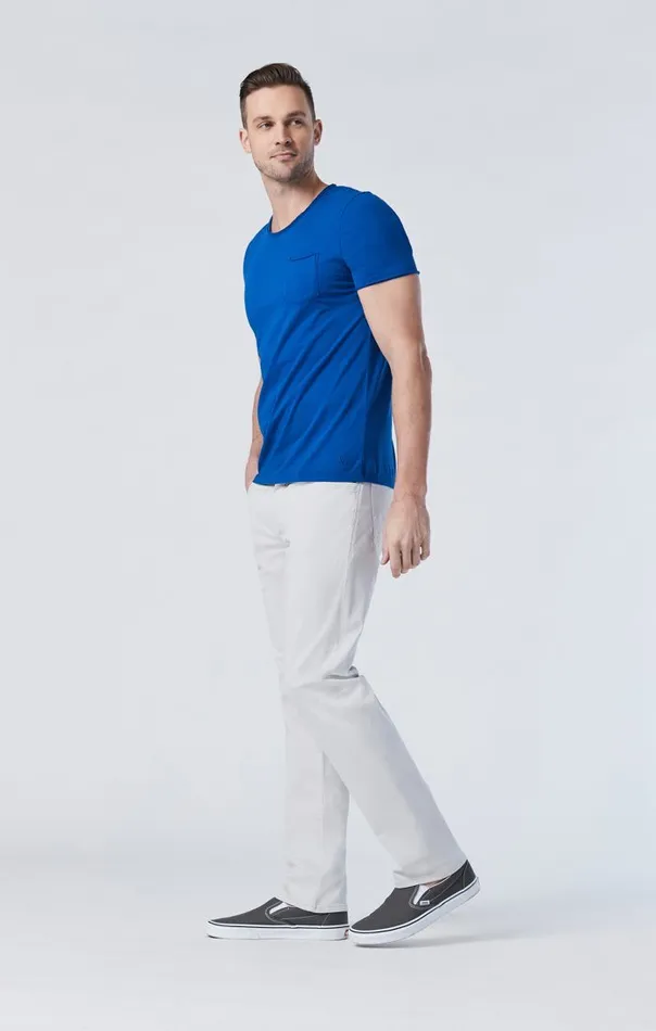 Zach Straight Leg In Oyster Mushroom Twill Men Mavi Jeans Pants