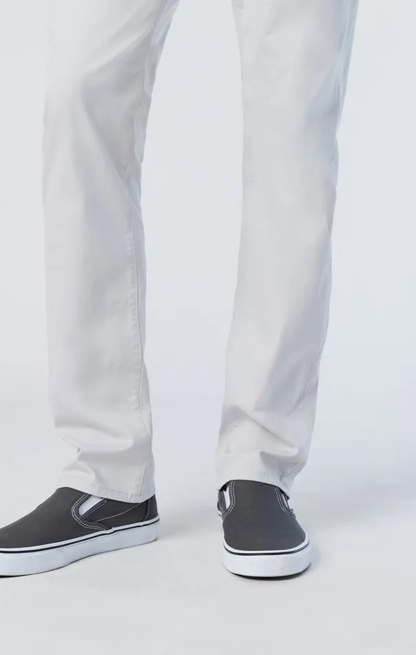 Zach Straight Leg In Oyster Mushroom Twill Men Mavi Jeans Pants